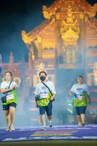 BIB: 470, 587
                            <button type="button" onclick="openModal(22479523)" class="btn btn-primary btn-sm float-right btn-popup" data-toggle="modal" data-target=".modal-high-quality">
                        <i class="fas fa-shopping-cart"></i> Add to Cart
                    </button>
                                            <button type="button" onclick="isThisMe(22479523, true)" class="btn btn-success btn-sm float-right btn-popup btn-isme hidden" data-toggle="tooltip" data-placement="bottom" title="นี่คือรูปของคุณใช่ไหม คลิกที่นี่เพื่อเอาเข้าอัลบั้ม">
                        <i class="fas fa-plus"></i> Add to album
                    </button>
                    <button type="button" onclick="isThisMe(22479523, false)" class="btn btn-warning btn-sm float-right btn-popup btn-isnotme hidden">
                        <i class="fas fa-ban"></i> Remove from album
                    </button>